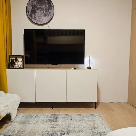 샬레 Apartmanica 5b Private Wellness, Garage, 도노발리