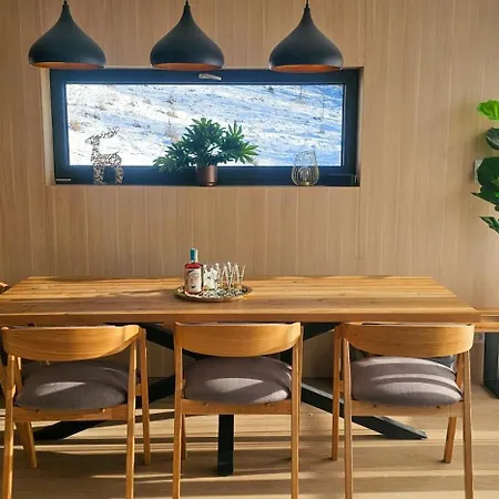 Apartmanica 5b Private Wellness, Garage, * 도노발리