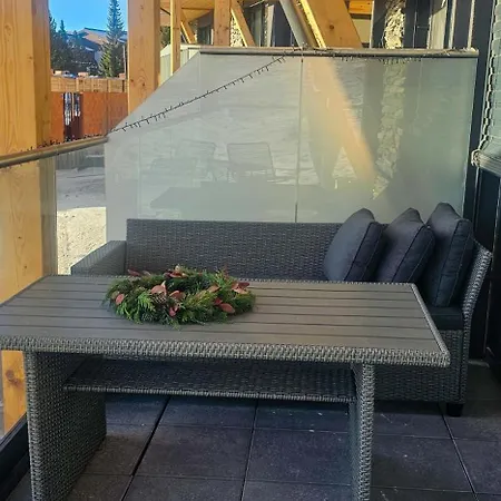 Apartmanica 5b Private Wellness, Garage, Chalet Donovaly