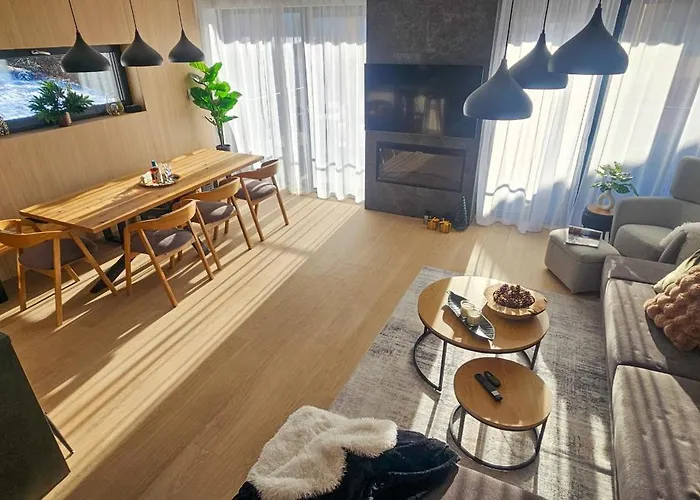 Apartmanica 5b Private Wellness, Garage, 木屋